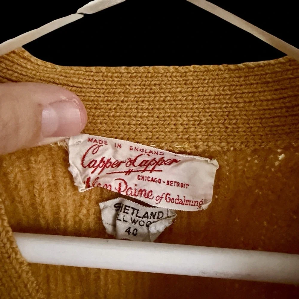 Vintage Capper & Capper Shetland Wool Cardigan‎ Button Front Sz 40 Mustard Flaw